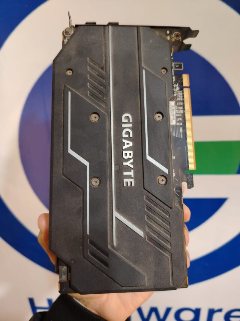 ⁦Graphic Card AMD Redeon Rx 5500 xt 4gb Gigabyte Gaming oc⁩ - الصورة ⁦3⁩